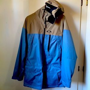 Oakley parka fit